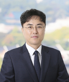 Dong-Gook KIM Attorney