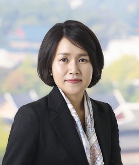 Hyun-Jin CHANG Attorney