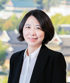 Yan Ni QIU Foreign Attorney