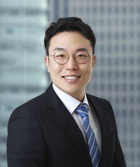 Hyeon-Min KIM Attorney