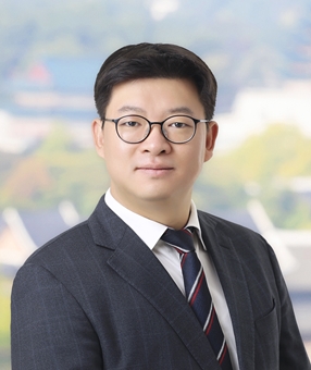 Hyun Kyu LEE Attorney