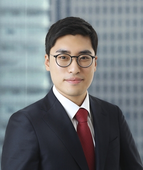 Johnny Ji Yong HONG Foreign Attorney