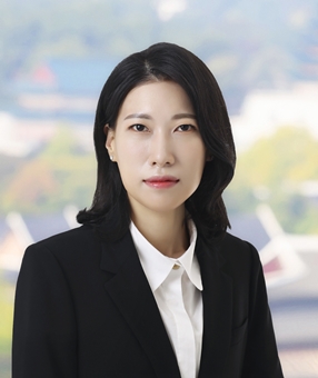 Sue Seung Hyun LEE Foreign Attorney