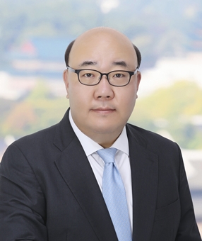 Hee-Joong KIM Attorney
