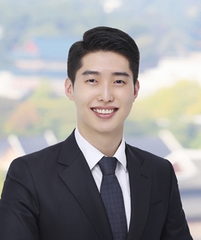 Seok Hyeon JEONG Attorney