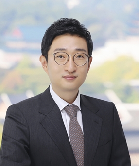 Dae-Hyuk CHOI 弁護士