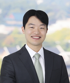 김관영 변호사