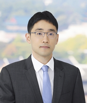 Hang Jin CHANG Foreign Attorney