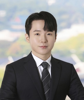 Hyeon Seok LEE  Attorney