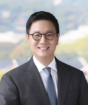 Chanik PARK  Foreign Attorney