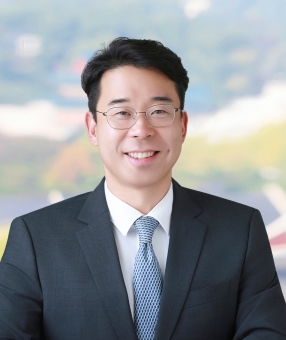 Jong Hyun KIM Attorney