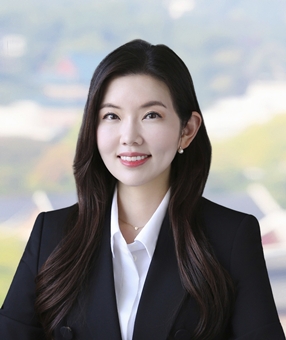 이은비 외국변호사