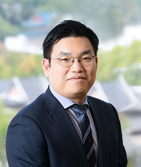 Bong Suk KOO Attorney