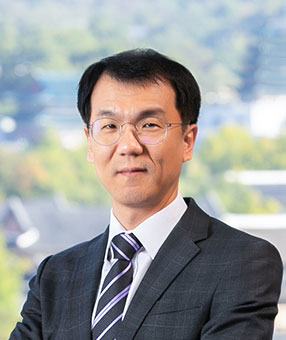 Seok Hee LEE Attorney