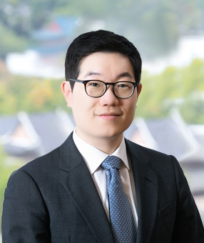 Yoon Sik NAM Attorney